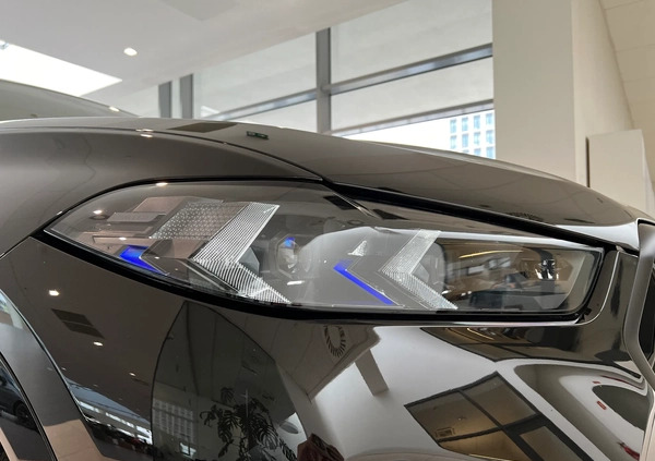 BMW X6 cena 499622 przebieg: 8559, rok produkcji 2023 z Ostrowiec Świętokrzyski małe 326